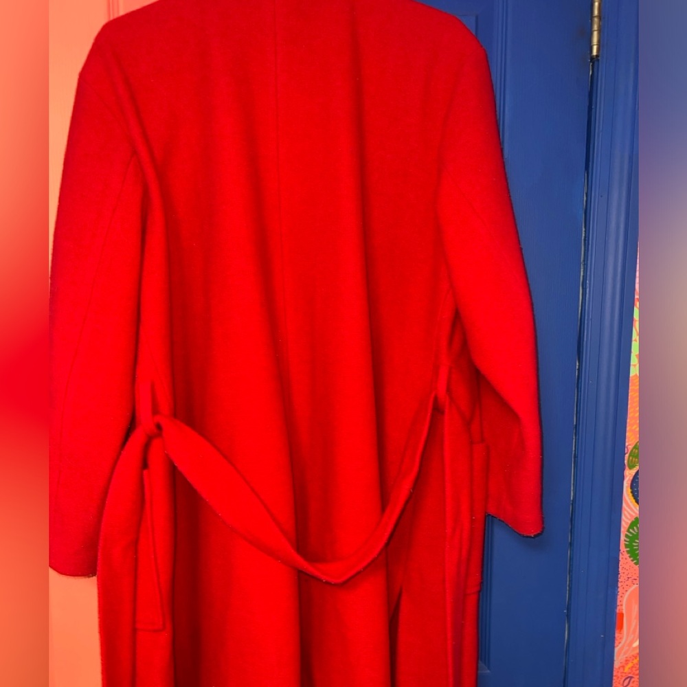 Red Coat - image 2